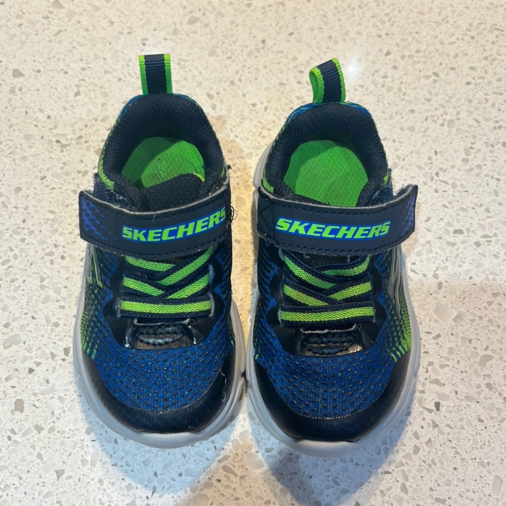 Size 5 toddler runner